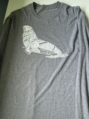 New Mens Medium Oregon Coast Aquarium